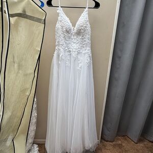 Wedding dress- size 4, brand new, never worn, just too small